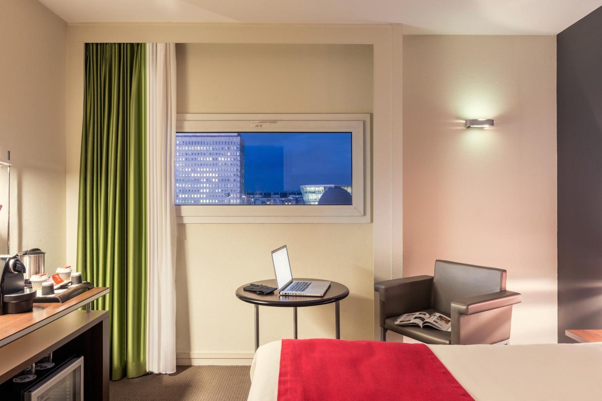 Mercure Rennes Centre Gare Exterior photo